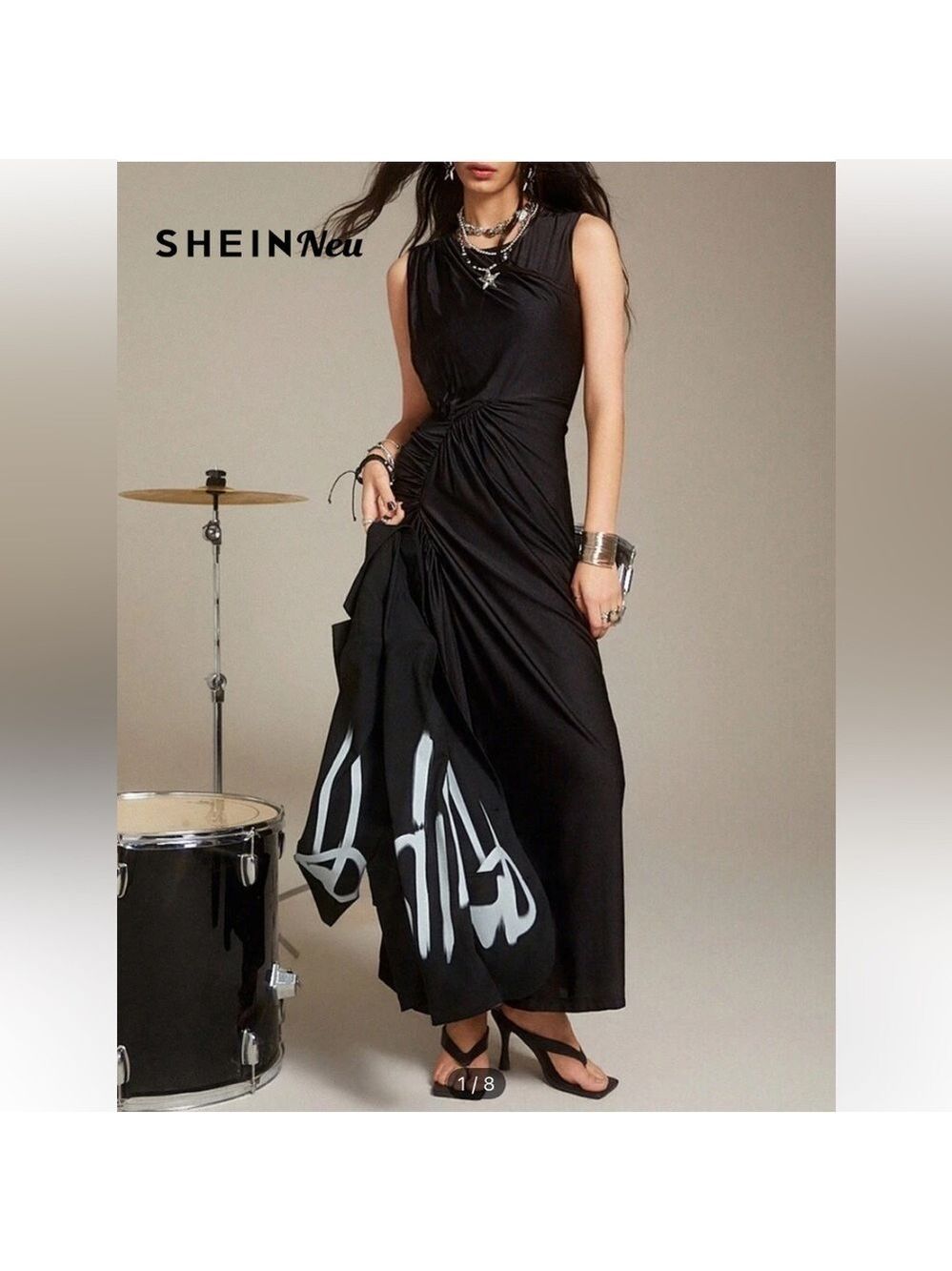 Colorblock Pleated Round Neck Sleeveless Dress
US 8/10 (L)